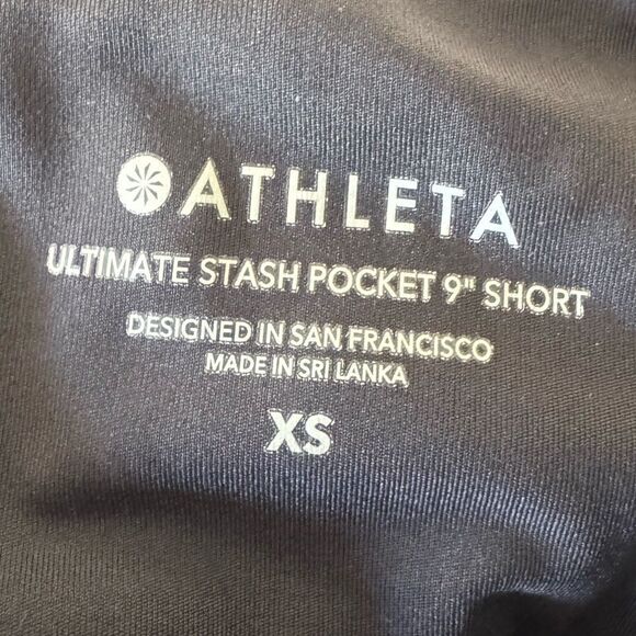 Athleta Ultimate Stash Pocket 9” Short Leggings Size XS - Picture 5 of 8